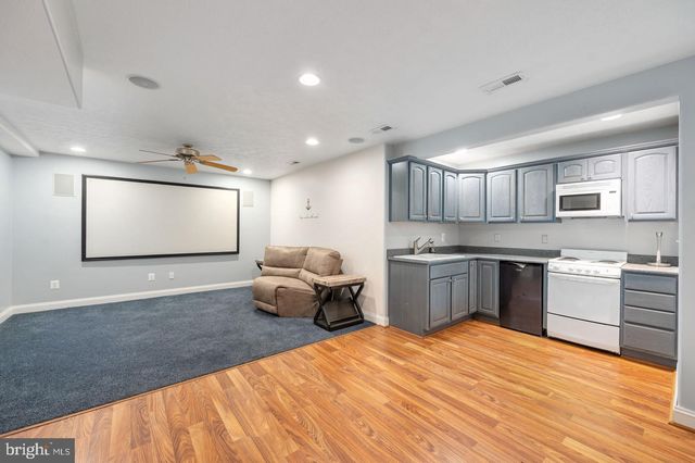 10000 BETSY ST, Fredericksburg, VA 22408