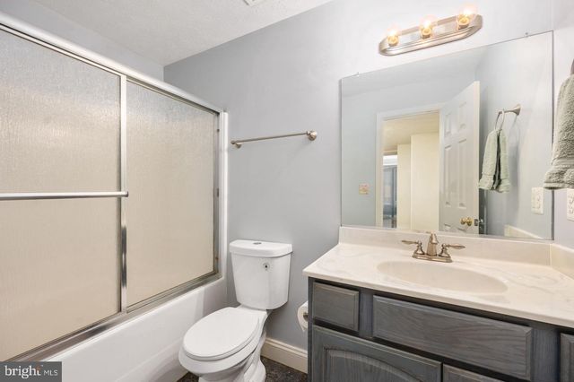 10000 BETSY ST, Fredericksburg, VA 22408