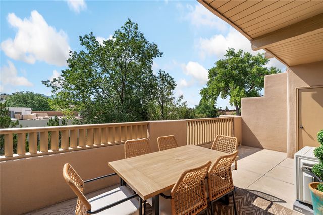 711 Viento Drive C, Santa Fe, NM 87501