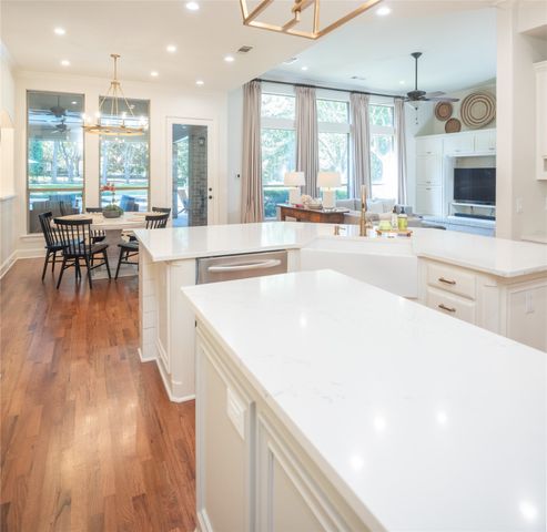 950 Foxdale, Fairview, TX 75069