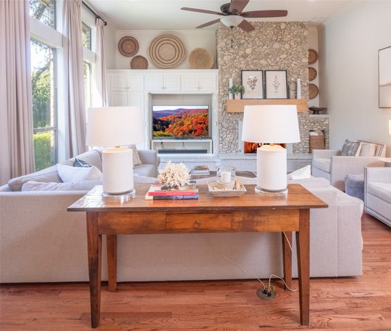 950 Foxdale, Fairview, TX 75069