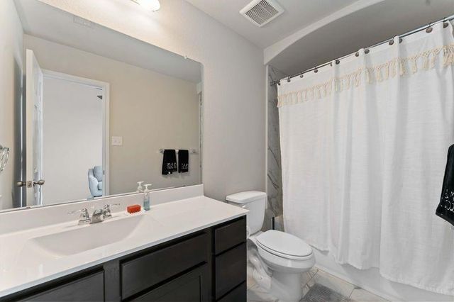 15535 Abbotshall Bend Drive, Humble, TX 77346