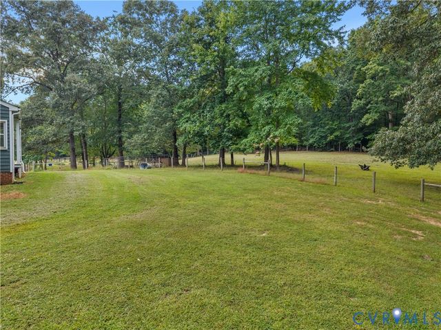 3927 Hughes Creek Rd, Powhatan, VA 23139