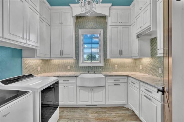 12300 S Highway 4 Highway, Mustang, OK 73064