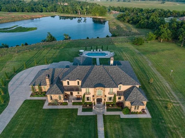 12300 S Highway 4 Highway, Mustang, OK 73064