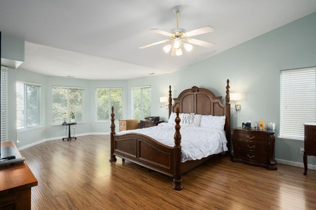 741 N Oxford Avenue, Clovis, CA 93611