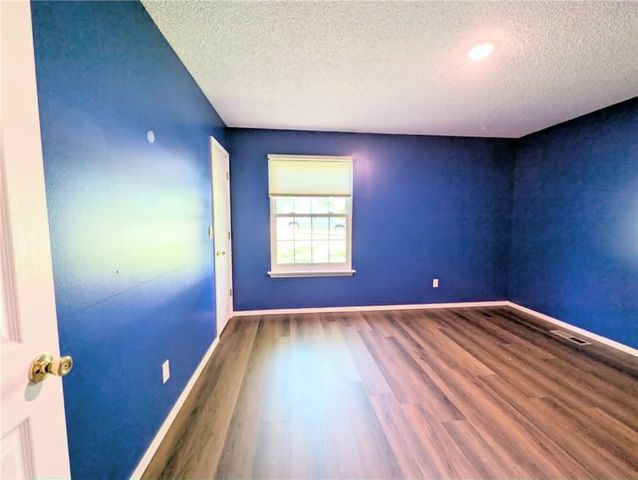 1861 Shellie Lane, Harrison, AR 72601