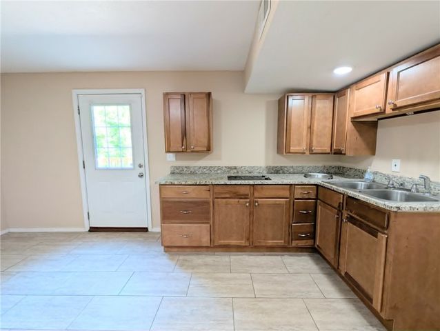 1861 Shellie Lane, Harrison, AR 72601