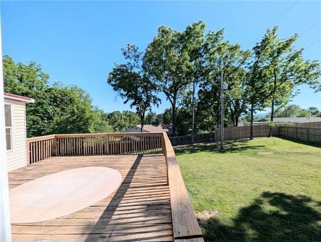 1861 Shellie Lane, Harrison, AR 72601