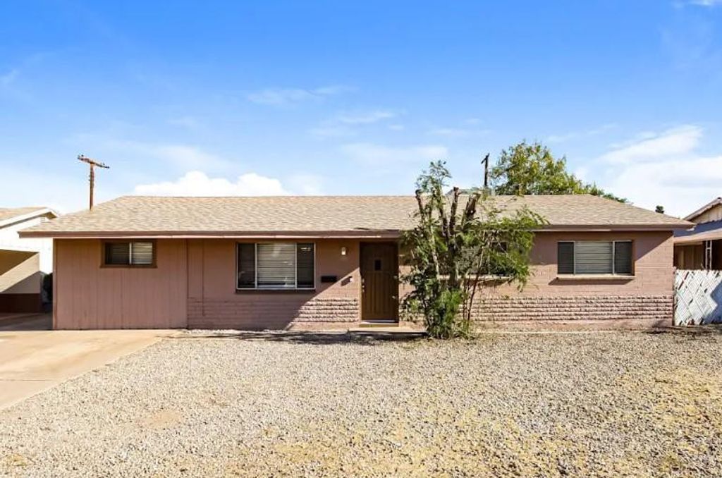 1754 W 2nd Street, Mesa, AZ 85201