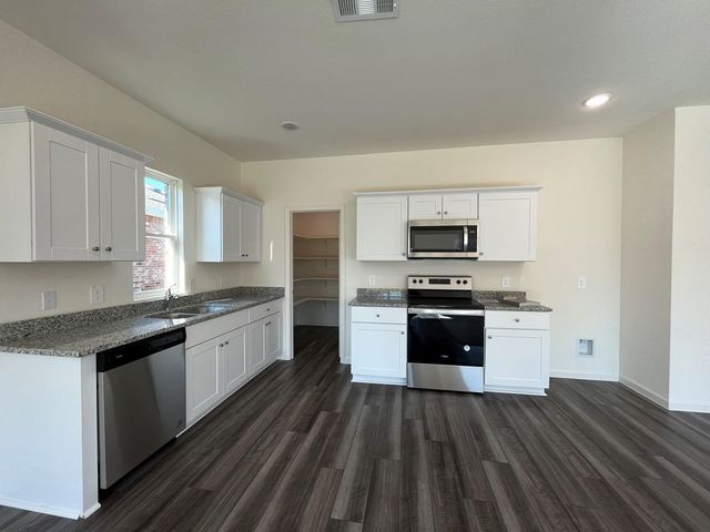 786 Yorkshire Drive, Lavon, TX 75166