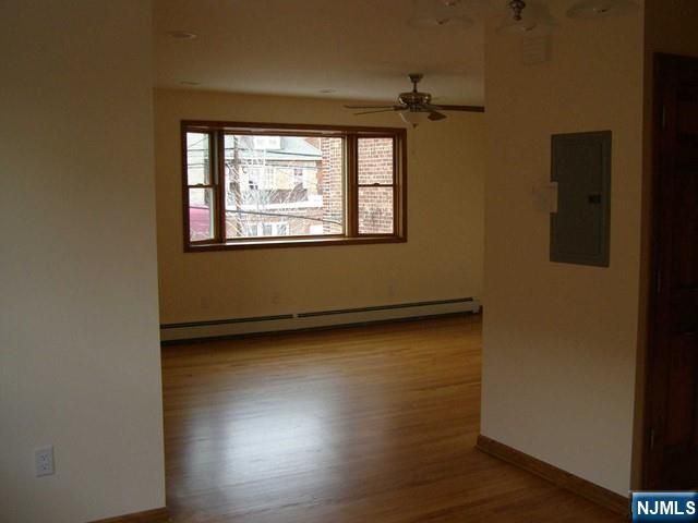 158 Ridge Road 158, Lyndhurst, NJ 07071