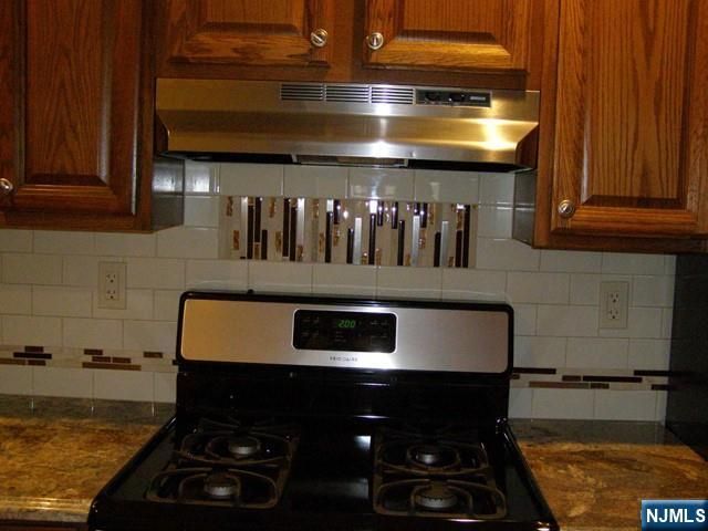 158 Ridge Road 158, Lyndhurst, NJ 07071