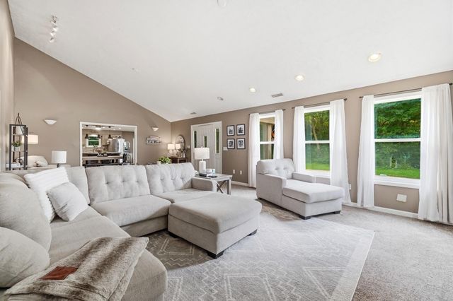 7456 New Albany Condit Road, New Albany, OH 43054