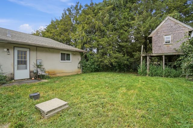 7456 New Albany Condit Road, New Albany, OH 43054