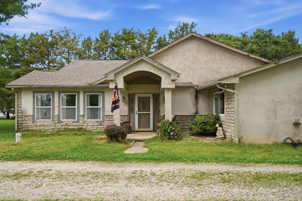 7456 New Albany Condit Road, New Albany, OH 43054