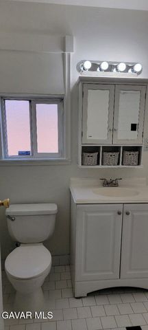 815 W Avenue H7, Lancaster, CA 93534