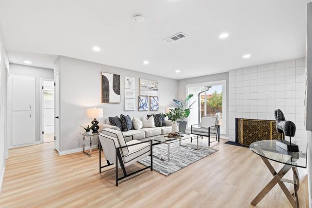 5911 Snell Avenue, San Jose, CA 95123