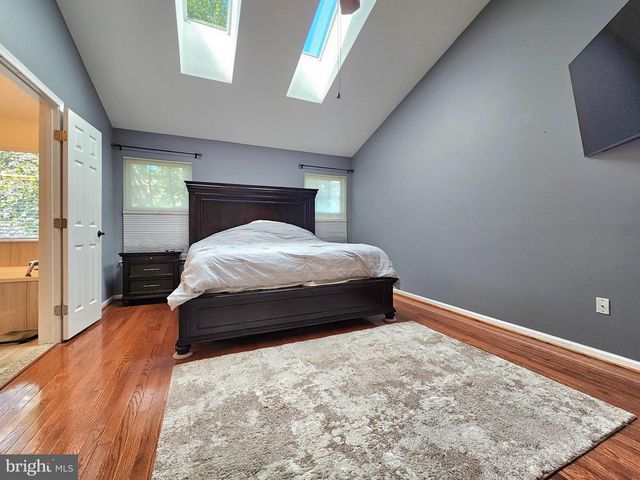 6642 PATENT PARISH LN, Alexandria, VA 22315