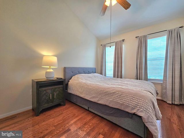6642 PATENT PARISH LN, Alexandria, VA 22315