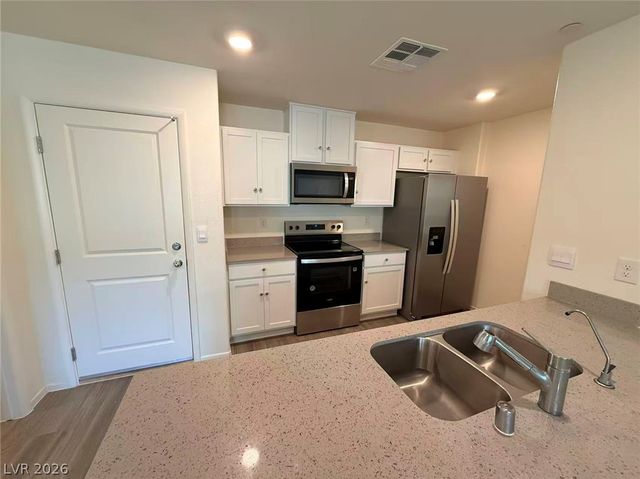 4824 Orchid Ridge Avenue, Las Vegas, NV 89141