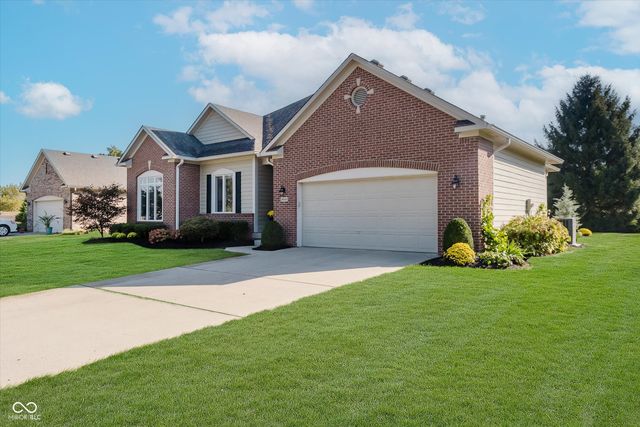 10929 Bluestone Way, Fishers, IN 46038