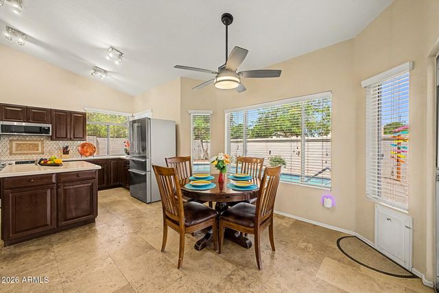 2034 E DIAS Drive, Gilbert, AZ 85234
