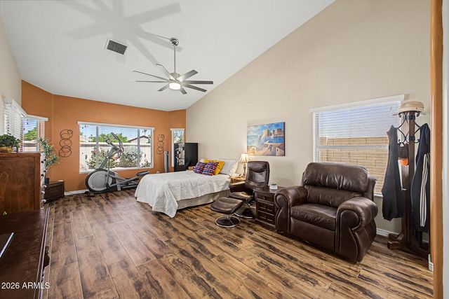 2034 E DIAS Drive, Gilbert, AZ 85234