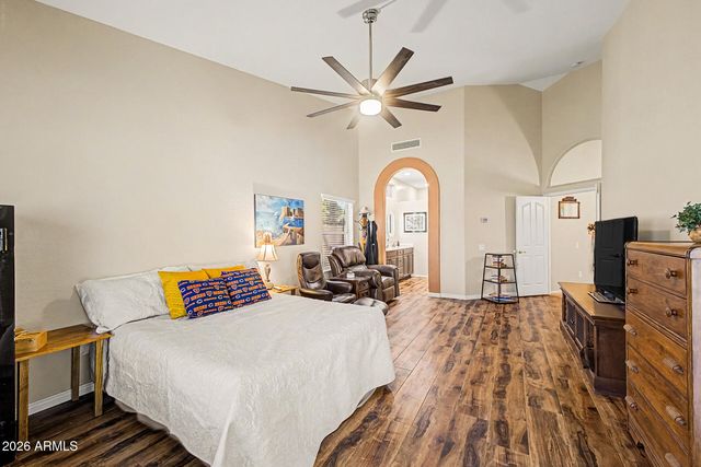 2034 E DIAS Drive, Gilbert, AZ 85234