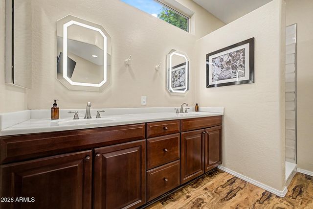 2034 E DIAS Drive, Gilbert, AZ 85234