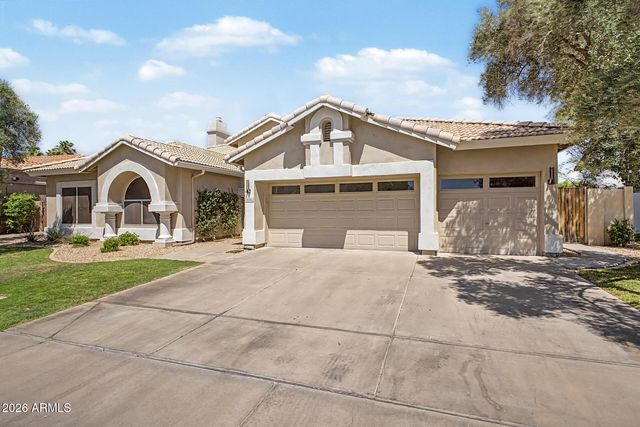 2034 E DIAS Drive, Gilbert, AZ 85234