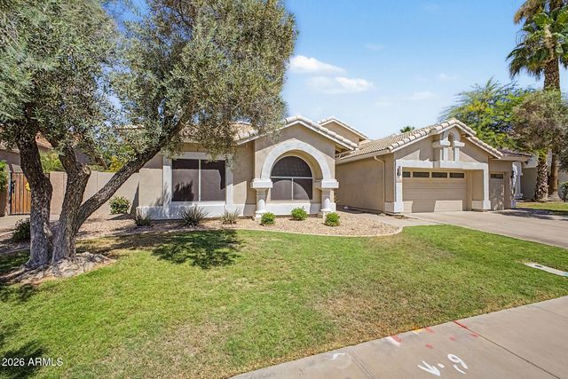 2034 E DIAS Drive, Gilbert, AZ 85234