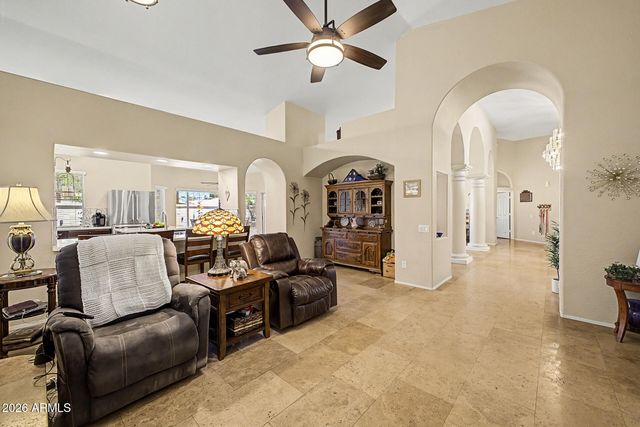 2034 E DIAS Drive, Gilbert, AZ 85234