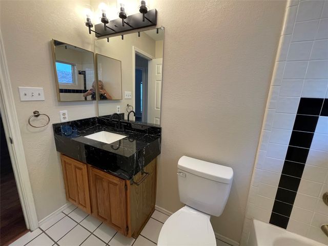 2149 Willowood Drive, Grapevine, TX 76051