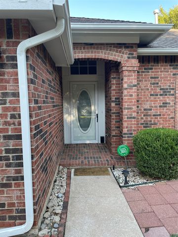 2149 Willowood Drive, Grapevine, TX 76051