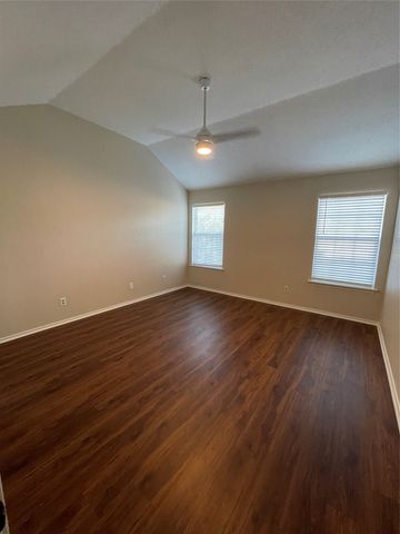 2149 Willowood Drive, Grapevine, TX 76051