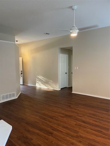 2149 Willowood Drive, Grapevine, TX 76051