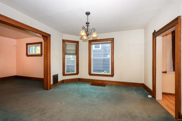 127 E Wiley Avenue, Bluffton, IN 46714