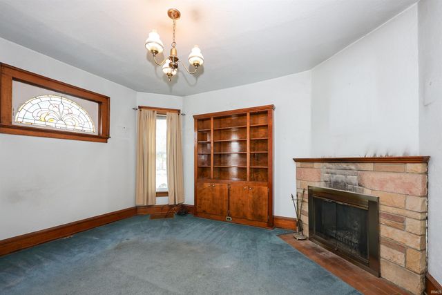 127 E Wiley Avenue, Bluffton, IN 46714