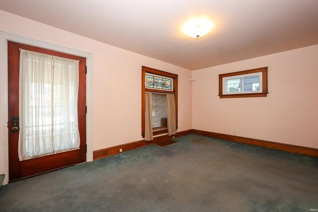 127 E Wiley Avenue, Bluffton, IN 46714