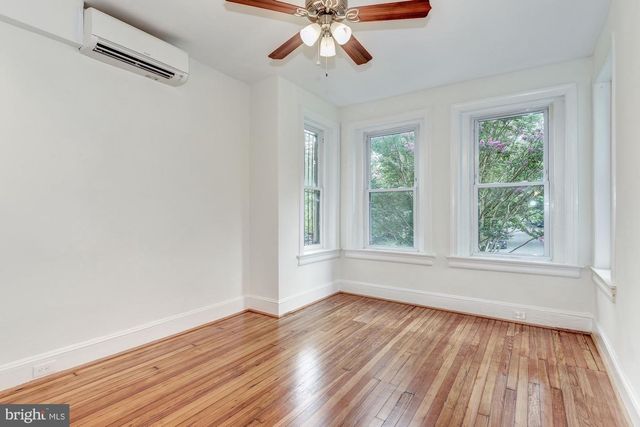 1674 IRVING ST NW, Washington, DC 20010