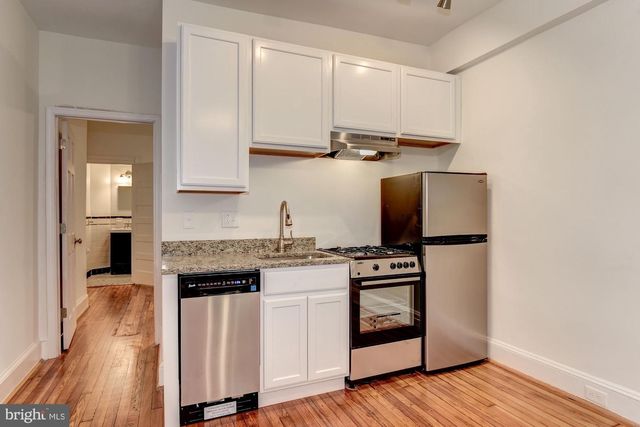 1674 IRVING ST NW, Washington, DC 20010