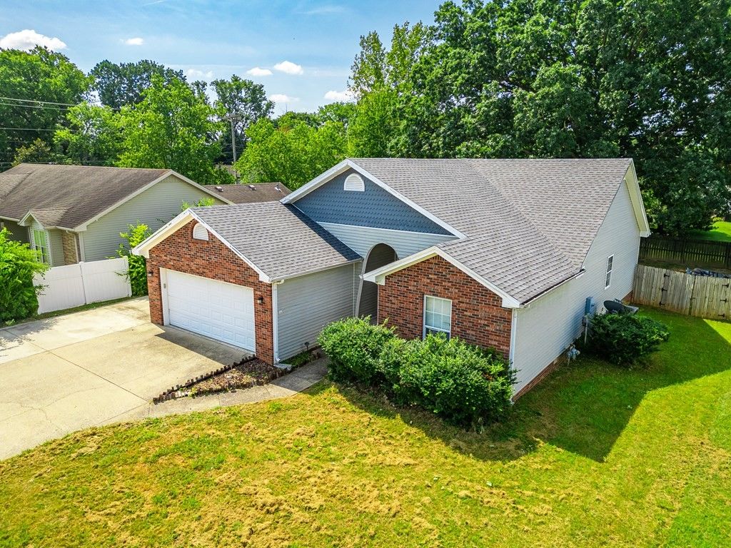 403 S Sheridan Dr, S, Hopkinsville, KY 42240