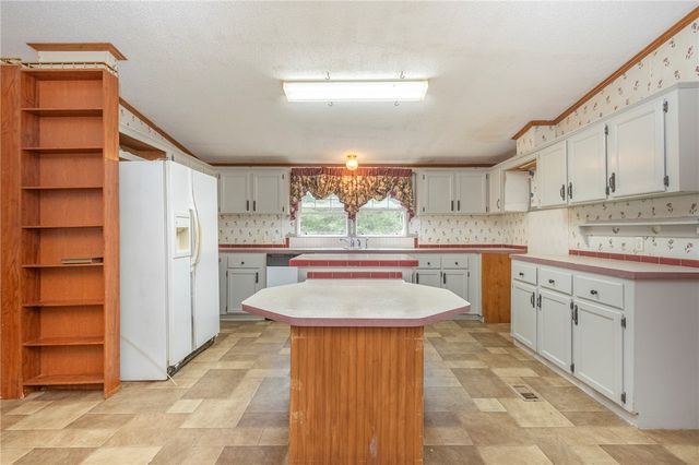 304 Wilderness Trail, Liberty, SC 29657