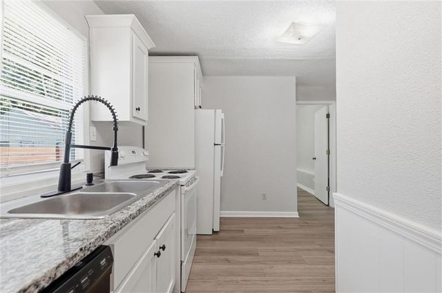 205 N 4th Street, Kansas City, KS 66111