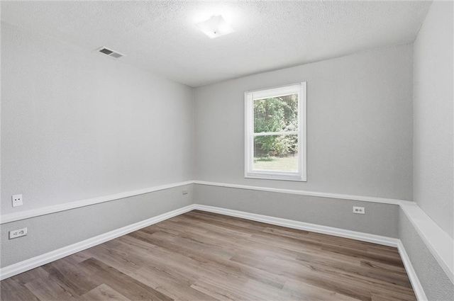 205 N 4th Street, Kansas City, KS 66111
