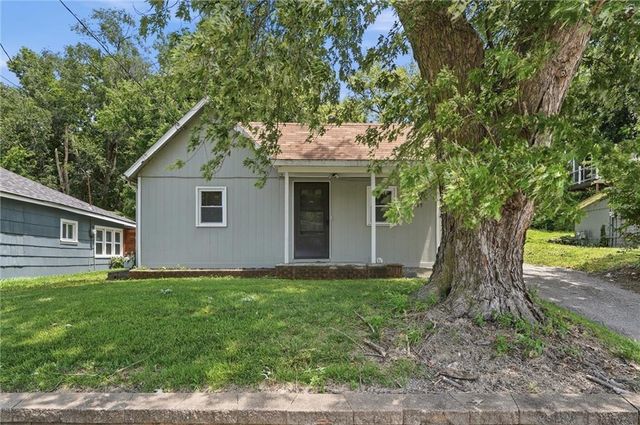205 N 4th Street, Kansas City, KS 66111