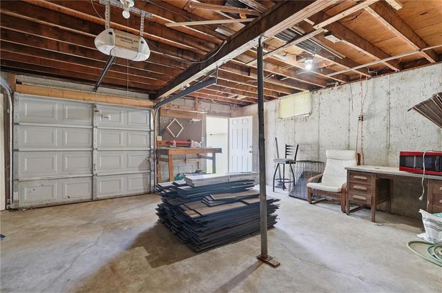 205 N 4th Street, Kansas City, KS 66111