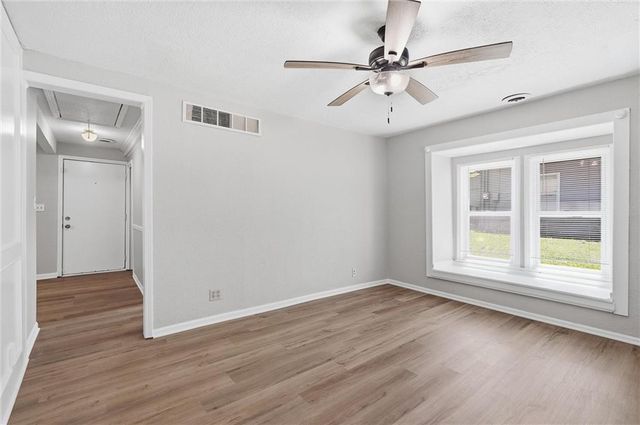 205 N 4th Street, Kansas City, KS 66111