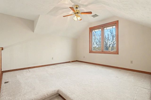 2820 N Tallgrass St, Wichita, KS 67226